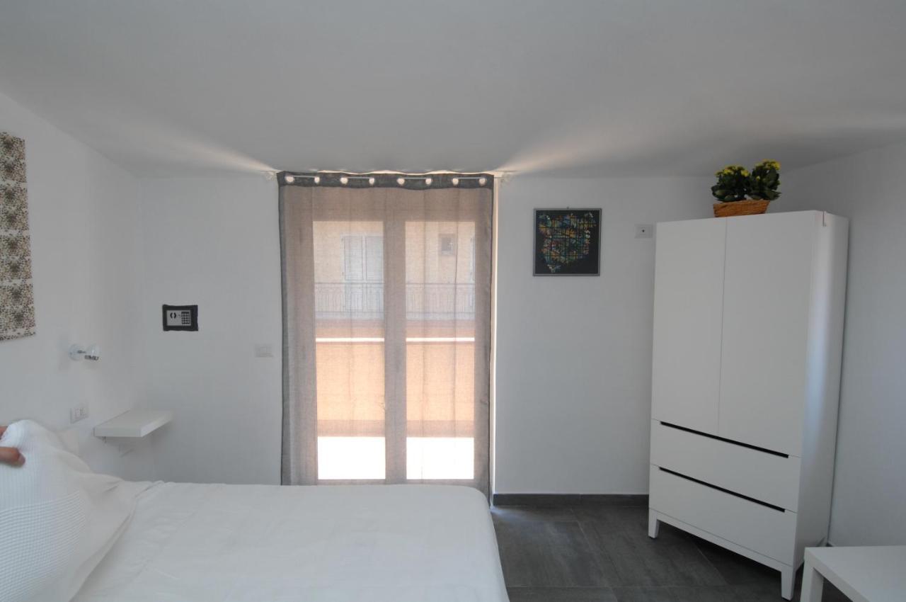 Accomodation Libertino Тропея Номер фото