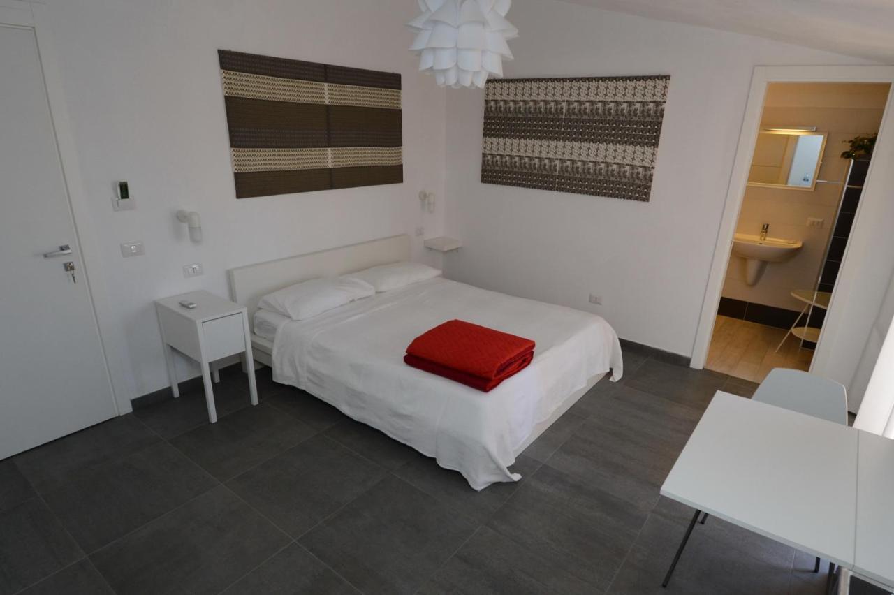 Accomodation Libertino Тропея Номер фото